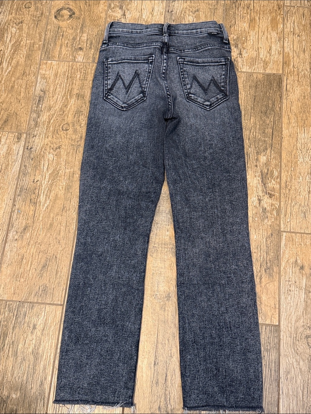 Mother Jeans High Waisted Rascal Ankle Snippet Frayed Jeans size 25 Train Stops - Picture 5 of 6